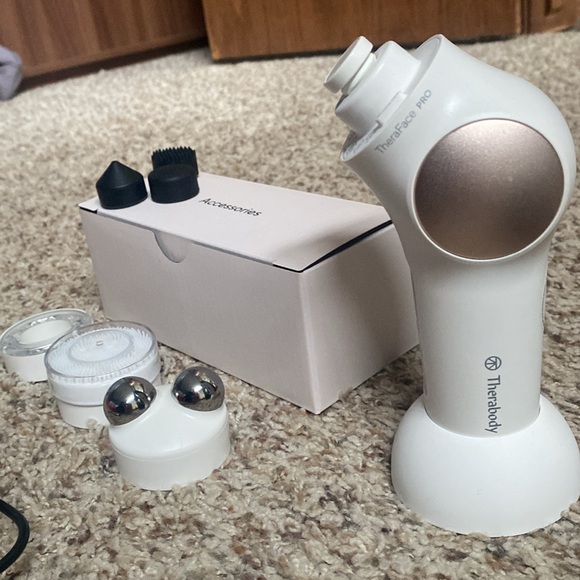 Theraface Pro facial toning device, practically new! - Picture 3 of 7